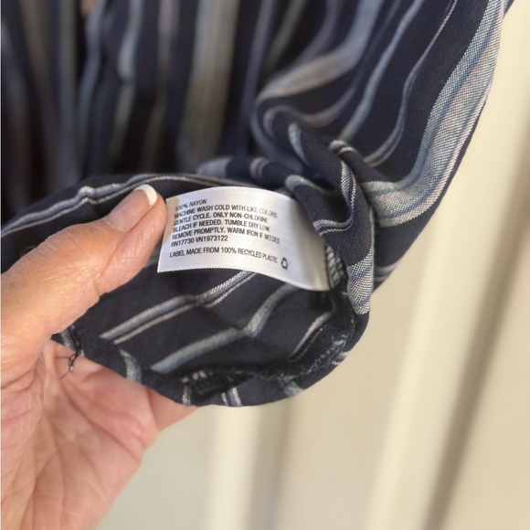 Universal Thread Navy Striped Button-Down Top - Picture 4 of 4